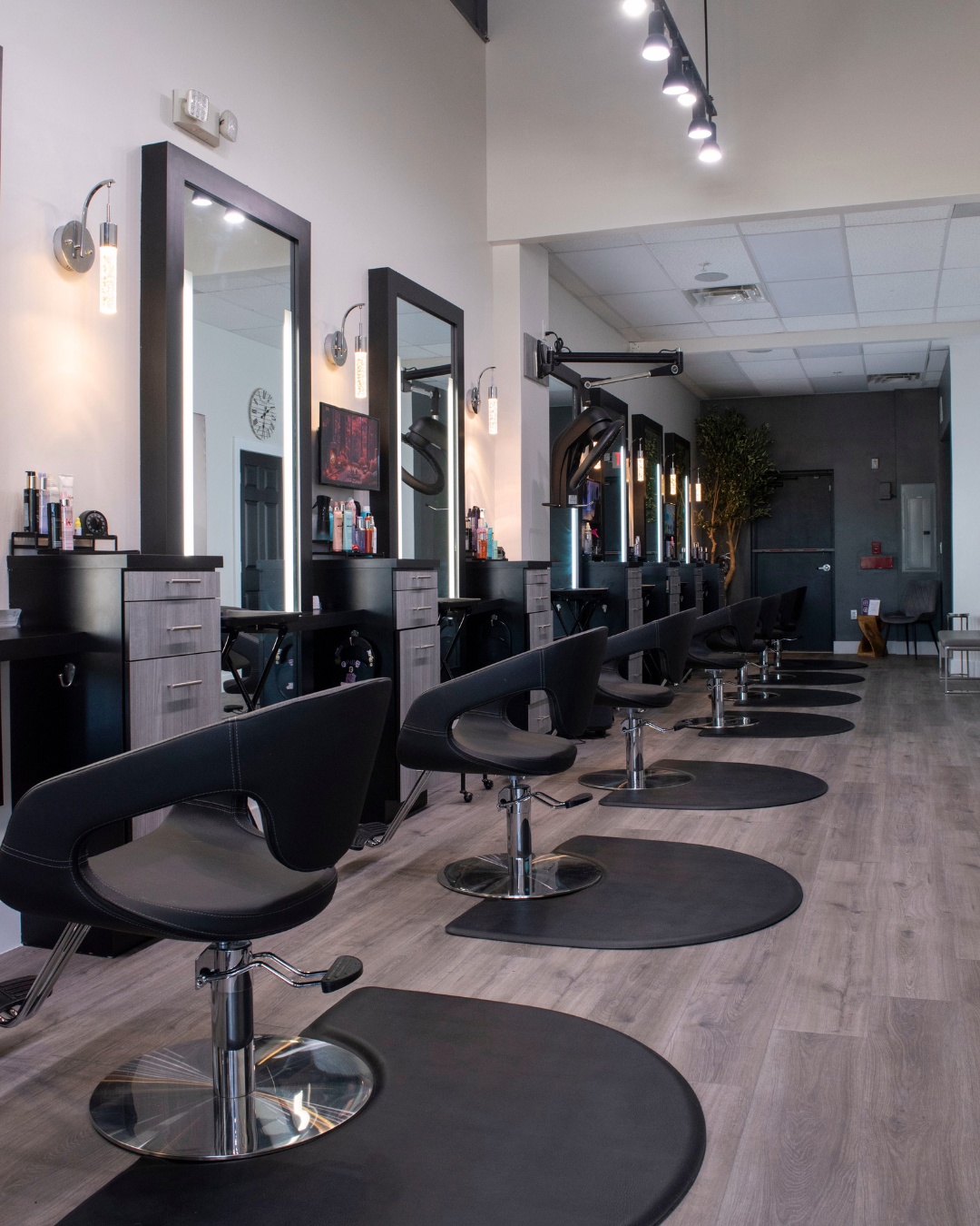 Row of Stylists Chairs at Hair Culture Day Spa for their High-Earning Master Stylists in their Pembroke Pines Salon